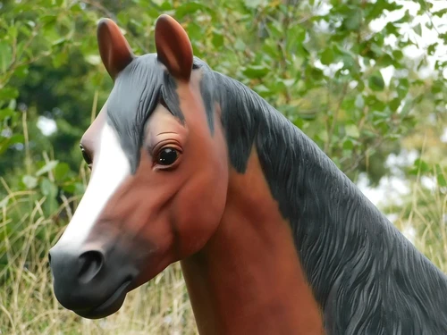 Horse Sculpture XXL - 190 x 220 cm - Polystone