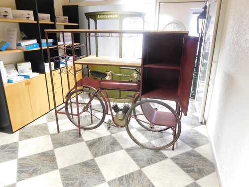 Special wine rack - Indian Quick Delivery Van - unique piece