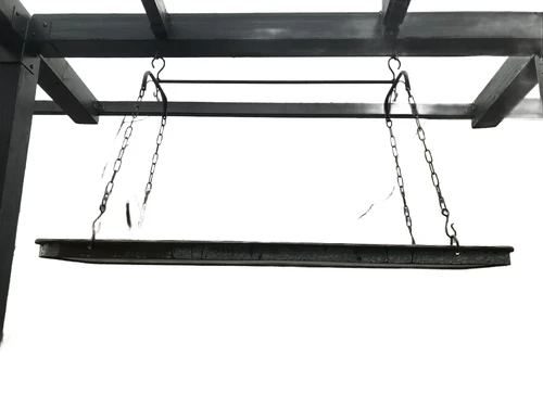 A hanging basket, pan rack, flower box, cup rack, kitchen rack, industrial look