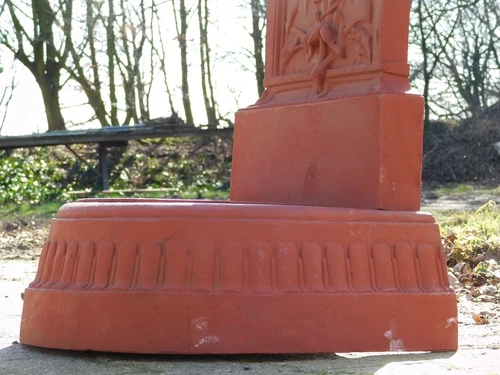 One-off: Fountain Cast Iron - 90 cm - Authentic Design