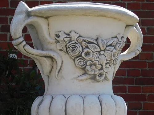 Impressive Garden Vase with Ears - Flower pot - Stone - Garden decoration