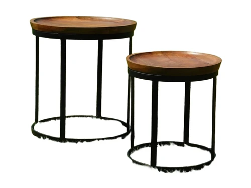 Set aus 2 robusten Tischen - Holz mit schwarzem Metallfuß