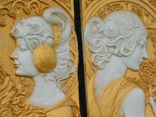 Satz von 2 Wandtellern - Jugendstil - MGO - Wandschmuck