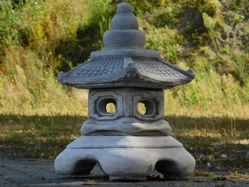 One-off: Japanese Garden Lantern - 55 cm - Stone