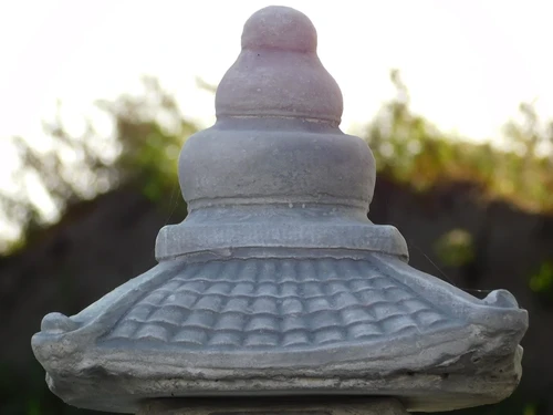 One-off: Japanese Garden Lantern - 55 cm - Stone