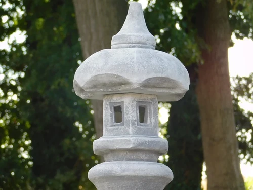 Last one: Japanese Garden Lantern - 80 cm - Stone