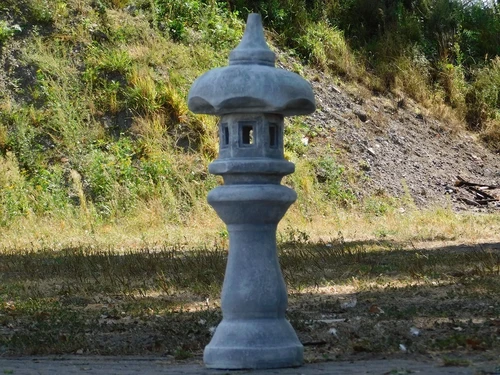 Last one: Japanese Garden Lantern - 80 cm - Stone