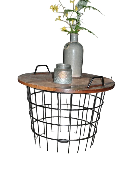Table basket By-boo-metal-colonial hardwood tabletop, very trendy!!