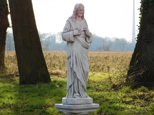 Statue Sacred Heart on Pedestal - 150 cm - Stone