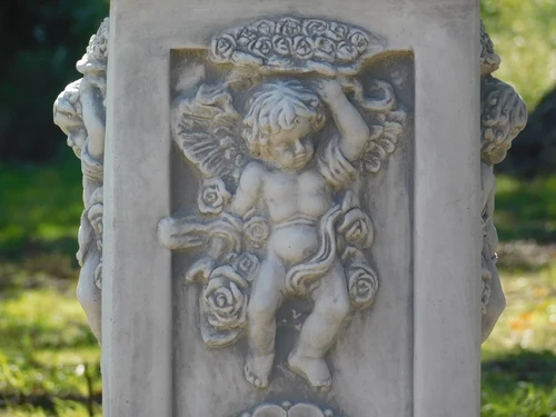 Pedestal with Angels - 63 cm - Stone