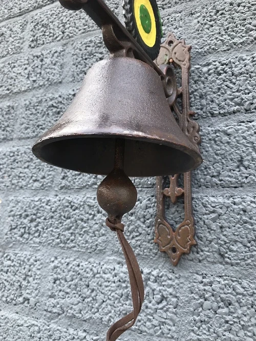 Doorbell “tractor” - John Deere - cast iron