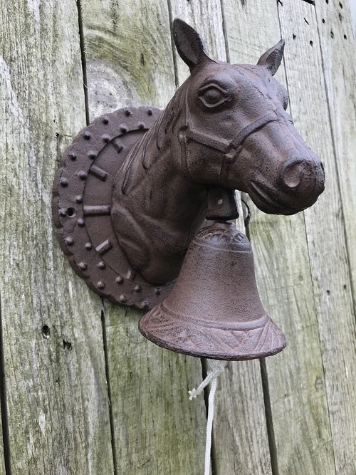 Horse's Head Doorbell – Cast Iron – Ornate Wall Bell