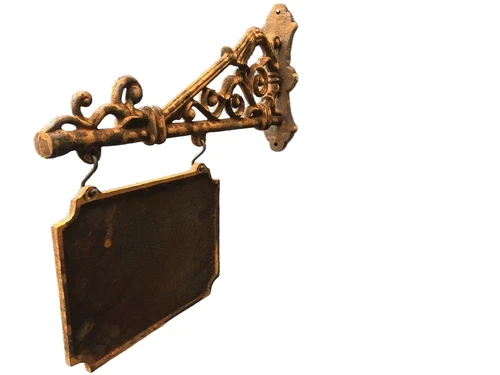 Winkel bord met zijarm, gegoten ijzeren ketting, ongelakt, met roest bekleding