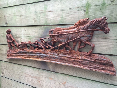 Wall decoration: Farmer with Horse and Plough – Cast iron – Rust – 72 cm
