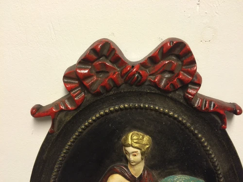 Wall Ornament: Oriental Woman – Heavy Cast Iron – Coloured – 51 cm