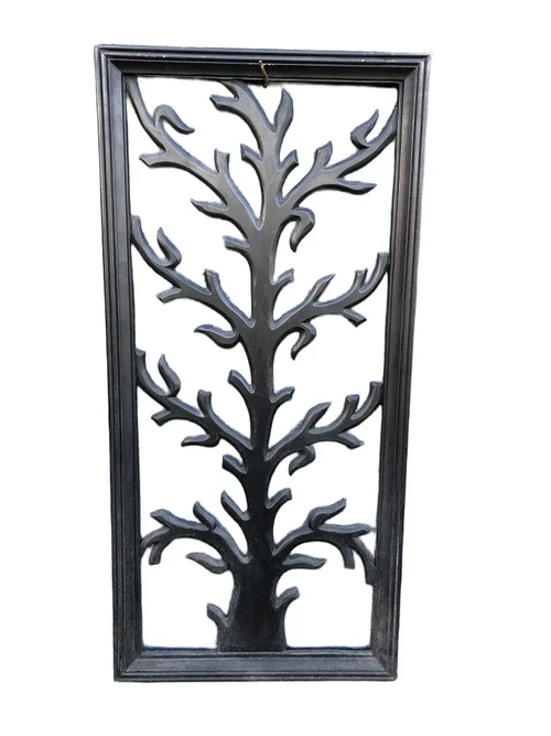 Beautiful wall ornament in colonial wood carved 
