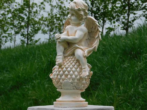 Statue Angel on Sphere - 38 cm - Polystone