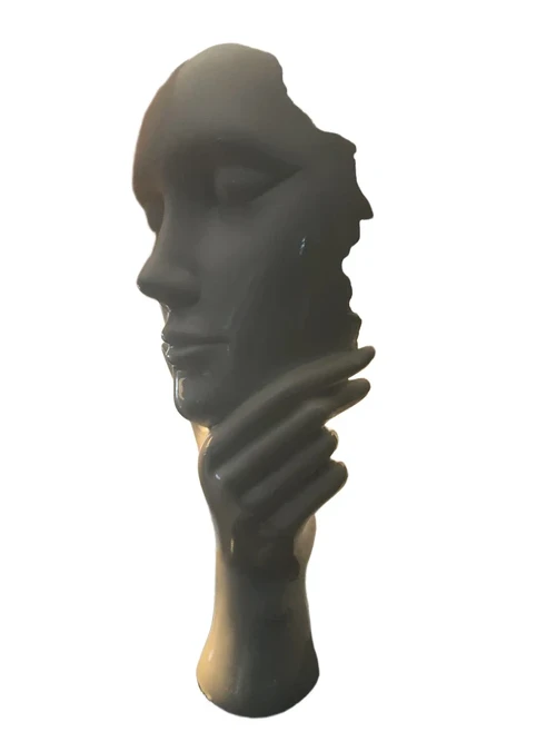 Sculpture 
