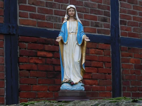 Statue der Heiligen Maria - Polystone - in Farbe