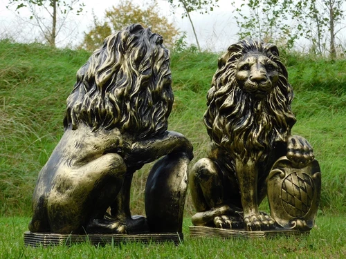 Set van 2 Leeuwen - Zwart/Goud - Polystone