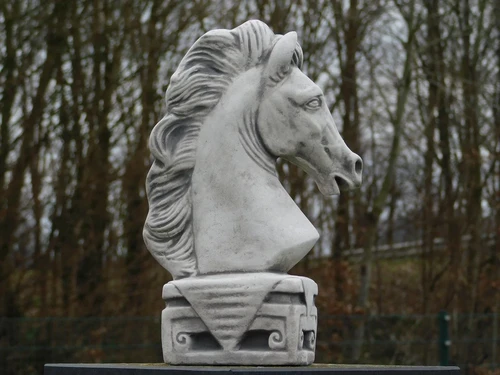 Statue Horse Head - 35 cm - Stone
