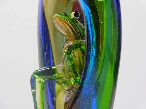 Vase with Frog - 45 cm - Full in Colour