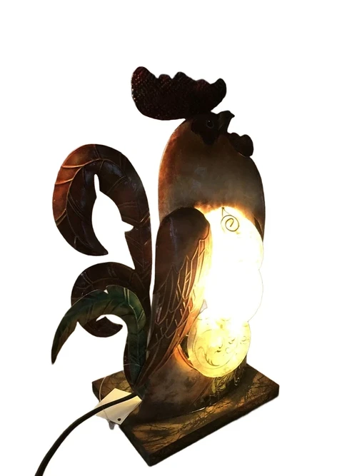 Lamp met haan, decoratief, metaal, mooie lamp, sierlijk.