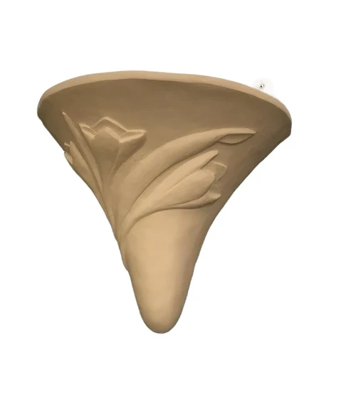 Mooie strakke wandlamp in wit ,terracotta steen zeer fraai, art nouveau, jugendstyle.
