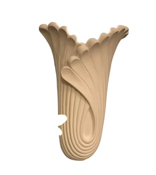 Mooie strakke wandlamp in wit terracotta steen, zeer fraai, klassiek, Louis XIV.