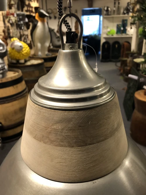Prachtige By-boo hanglamp, metaal- hout afzetting.