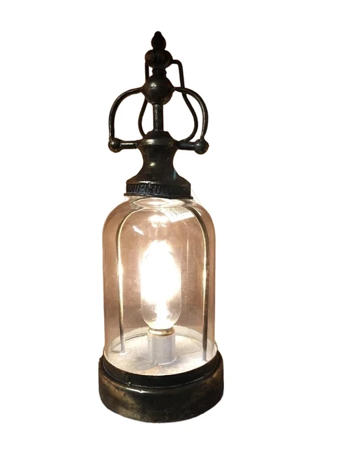 Beautiful table lamp-round glass-metal copper look.