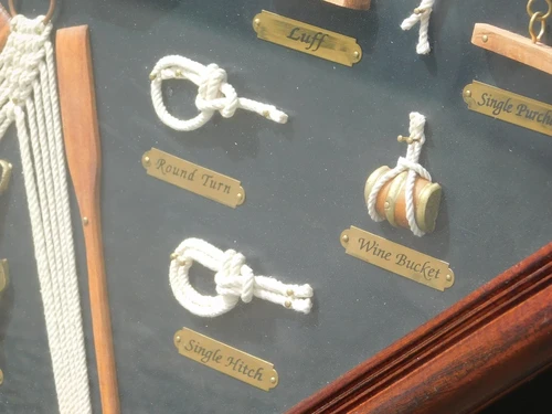 Maritime Wall Decoration with Ship Knots and Clock - 66 cm