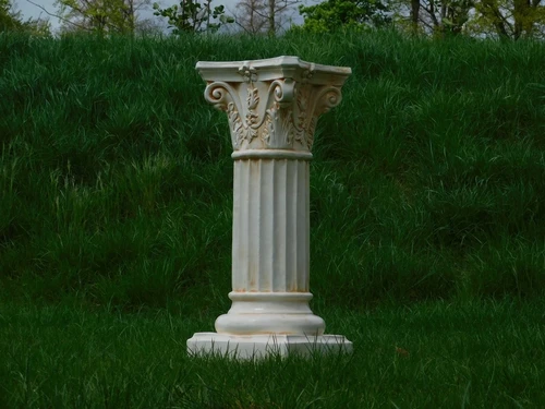 Ornate Pedestal - 80 cm - Polystone