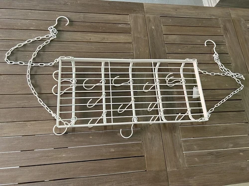 Cups Hanger - Eisenkräuter, Wildständer mit 15 Haken, weiß.