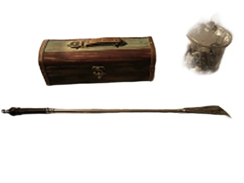 Beautiful nickel shoehorn with a nice handle