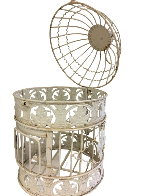 Set of beautiful round metal bird cages, very pretty in design!!!