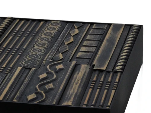 Bijzettafel Malibu - 40 x 40 cm - Houtsnijwerk - Mangohout met Metalen Onderstel