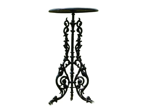 Side table - Black - Cast iron - Tripod