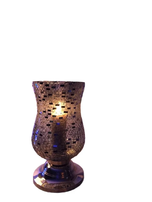 Vase lantern, chimney moz crystal, with mirrored disco effect on nickel base.
