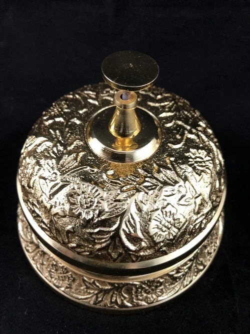 Service bell - Brass Gold – a classic and stylish look
