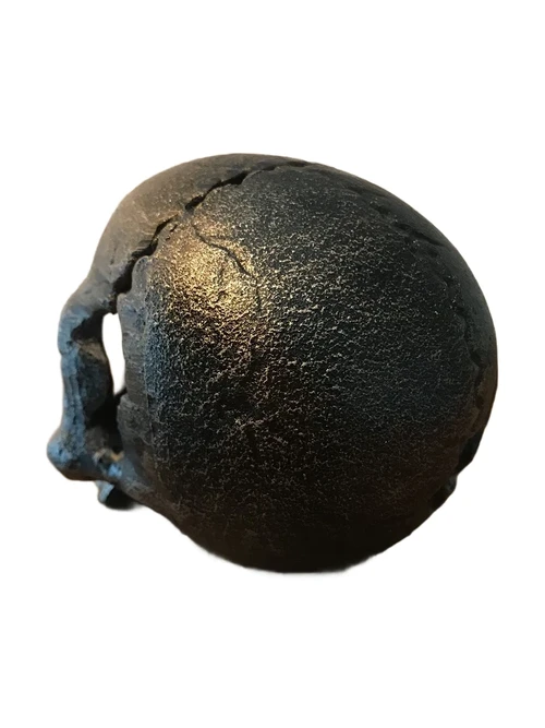 Skull made of metal, very special, for the enthusiast!!