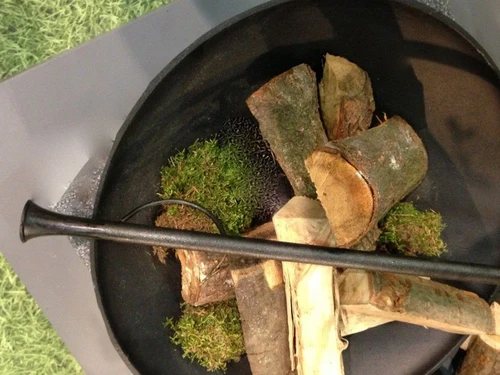 Blowpipe, breath pipe, fire stirring, of iron.