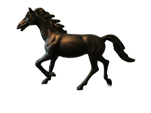 1 horse sculpture , solid cast iron, bronze -look, LAST ONE!!