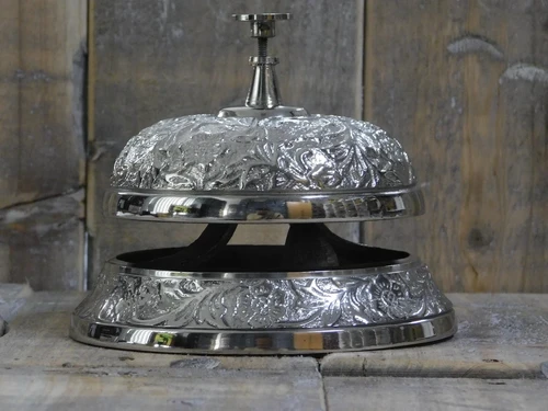 Anmutige Tischglocke – Nickel – Klassisch und elegant