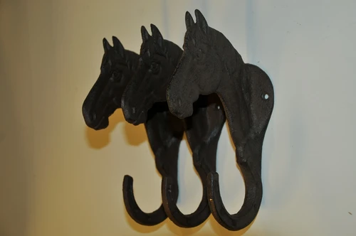 Powder coated 1 coat rack with horse head Essa, cast iron