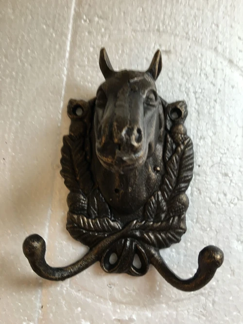 Horse head with double hook - Cast iron - Bronze