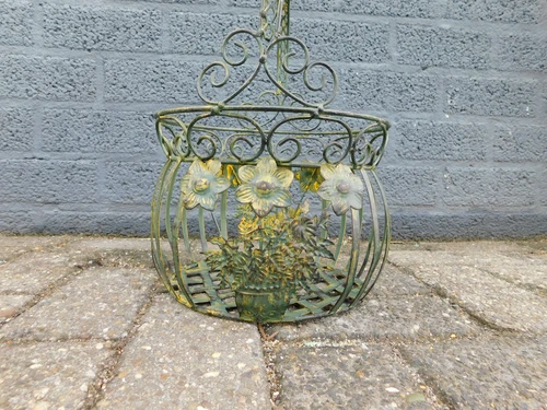 Schönes Set aus 2 Blumenkörben - vintage grün