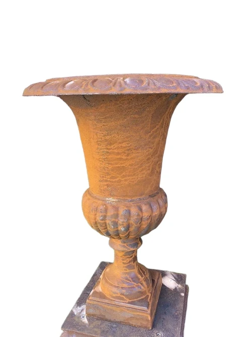 Classic Garden Urn - Cast Iron - 63 cm High - Rust Finish