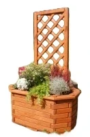 Bloembak, plantenbak, van massief hout met prachtig bewerkte pergola