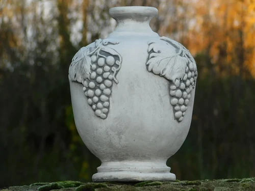Garden Vase with Grapes - Stone - Water LAST ONE!!